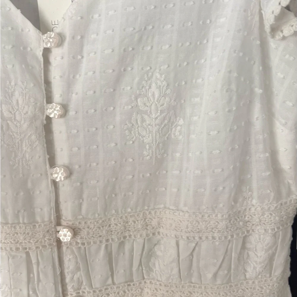 NWT Eyelet Button-Front Maxi Dress - White - Picture 5 of 8